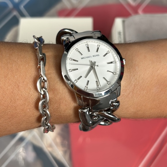 Michael Kors Women's Elena Silver Dial Twist Bracelet Watch MK3607- gently used - Picture 3 of 16